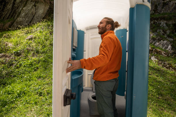 Professional porta potty rental in Salem Lakes, WI
